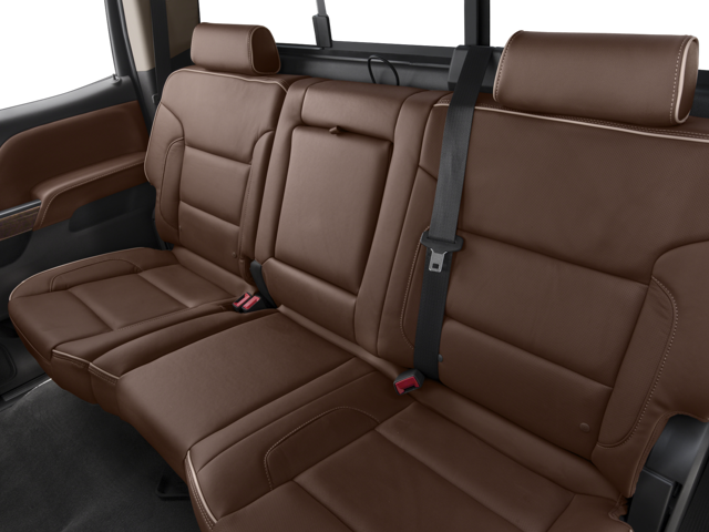 2018 Chevrolet Silverado 1500 4WD Crew Cab 143.5" High Country