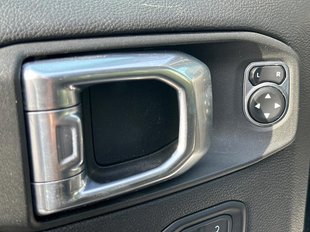 2021 Jeep Wrangler Unlimited Sahara 4x4