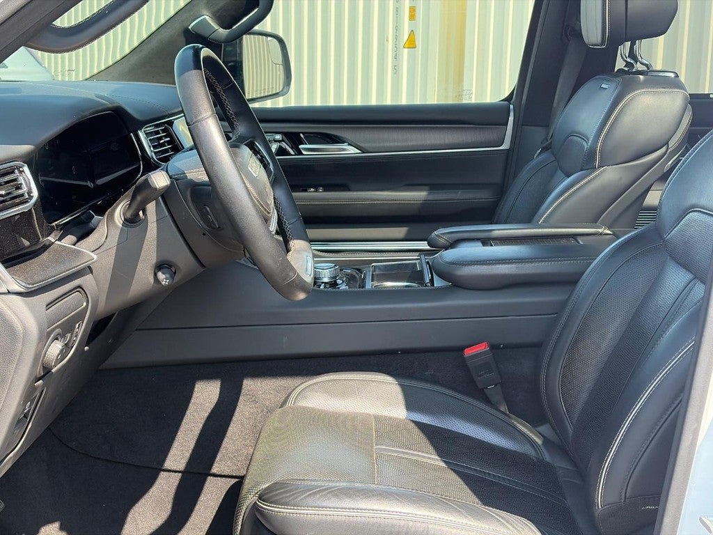 2024 Jeep Grand Wagoneer L Series II 4x4
