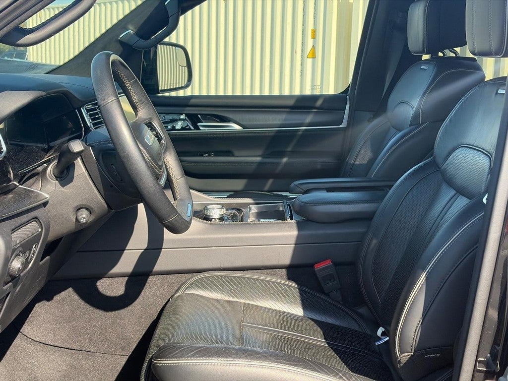 2024 Jeep Grand Wagoneer L Series II 4x4