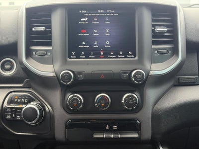 2021 RAM 1500 Big Horn 4x4 Crew Cab 5'7" Box