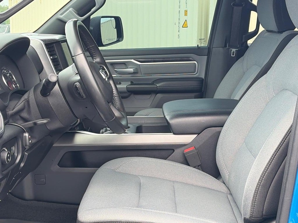 2021 RAM 1500 Big Horn 4x4 Crew Cab 5'7" Box