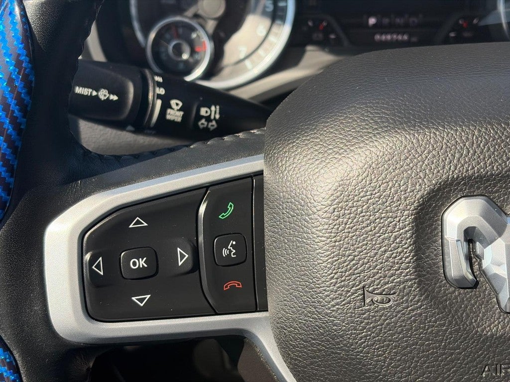 2022 RAM 1500 Big Horn 4x4 Crew Cab 5'7" Box