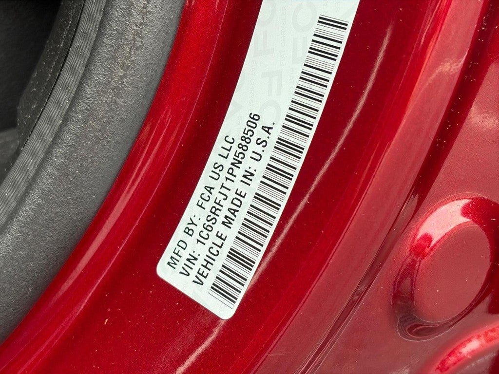 2023 RAM 1500 Laramie 4x4 Crew Cab 5'7" Box