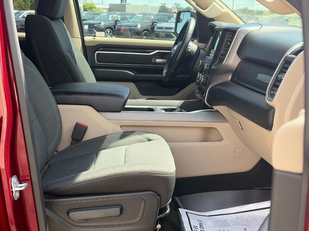2019 RAM 1500 Big Horn/Lone Star 4x4 Crew Cab 6'4" Box