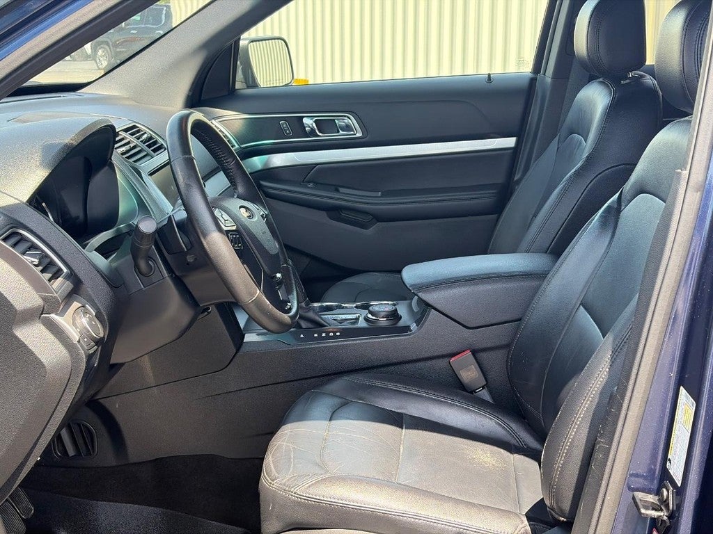 2016 Ford Explorer 4WD 4dr XLT