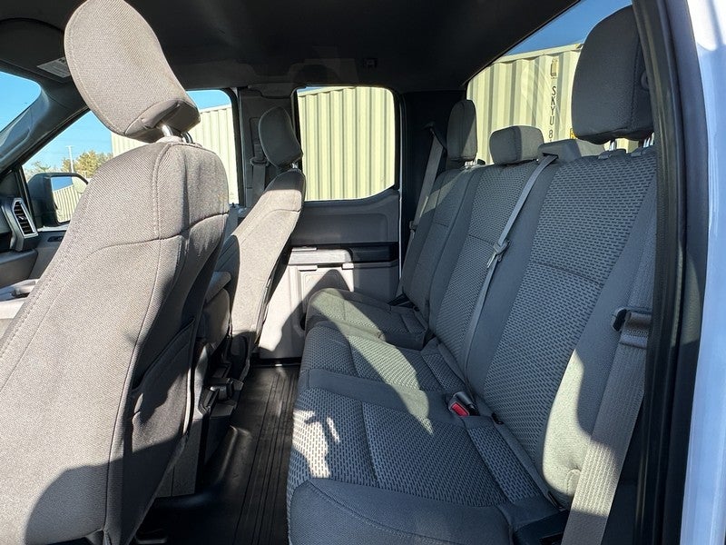 2015 Ford F-150 2WD SuperCab 145