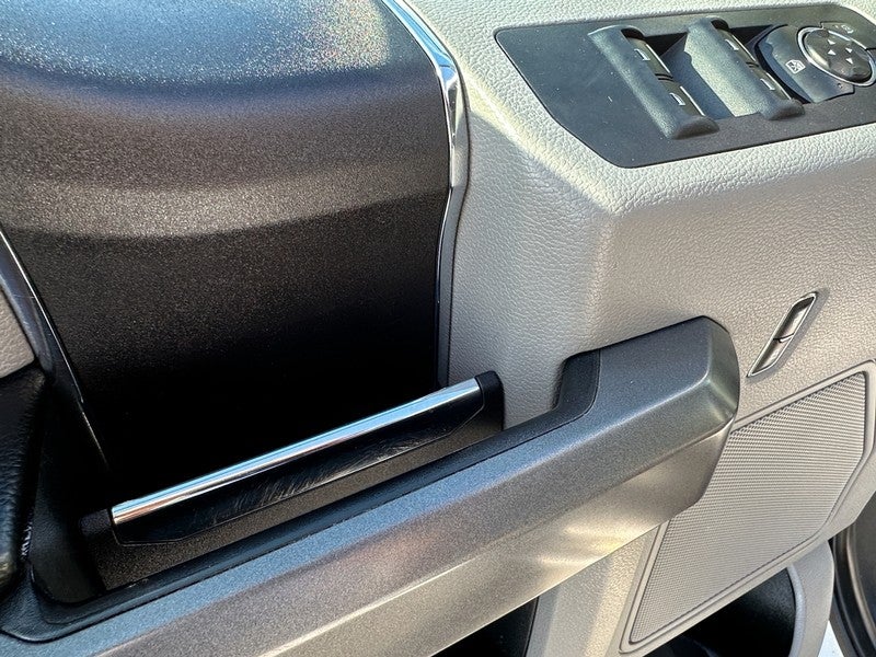 2015 Ford F-150 2WD SuperCab 145