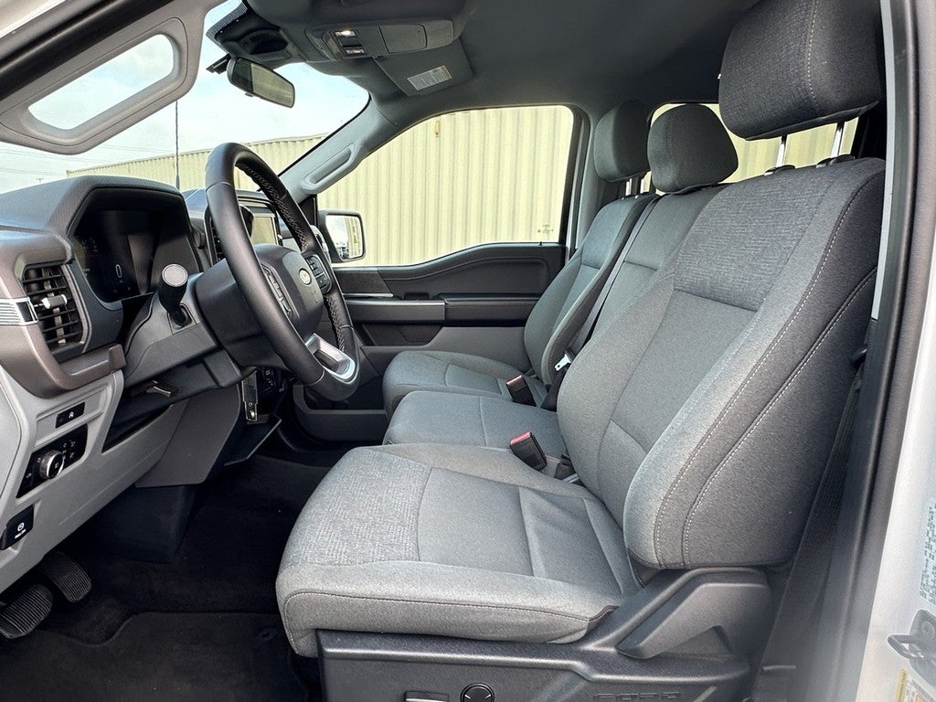 2025 Ford F-150 XLT 4WD SuperCrew Box