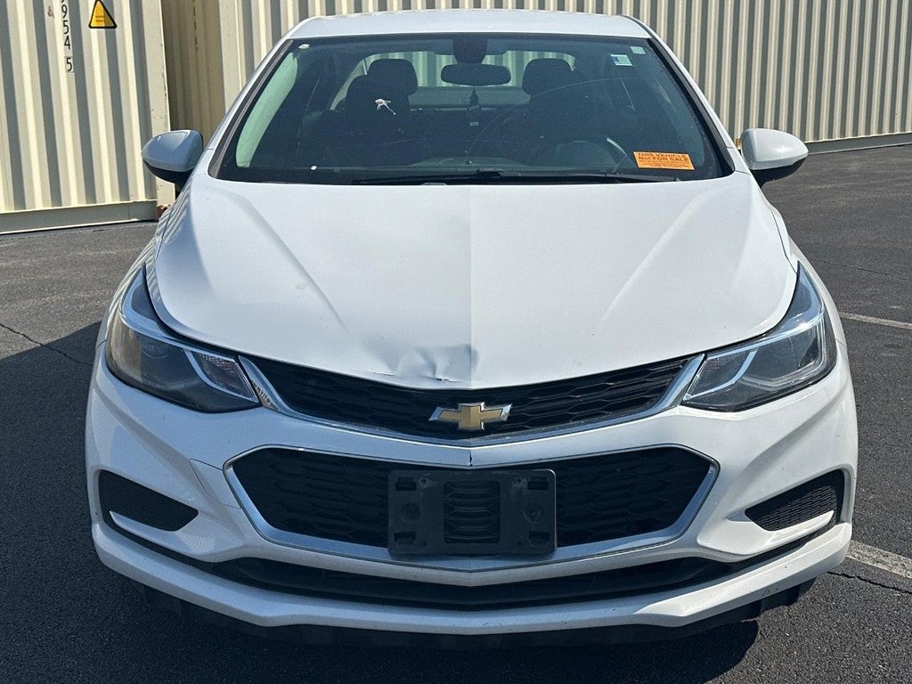 Used 2017 Chevrolet Cruze LT with VIN 1G1BE5SM8H7172523 for sale in St. Peters, MO