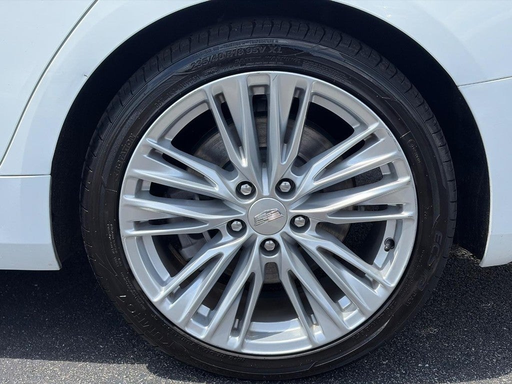 2023 Cadillac CT4 4dr Sdn Premium Luxury