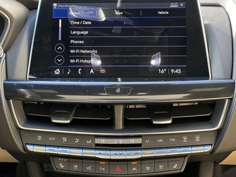 2023 Cadillac CT5 4dr Sdn Premium Luxury