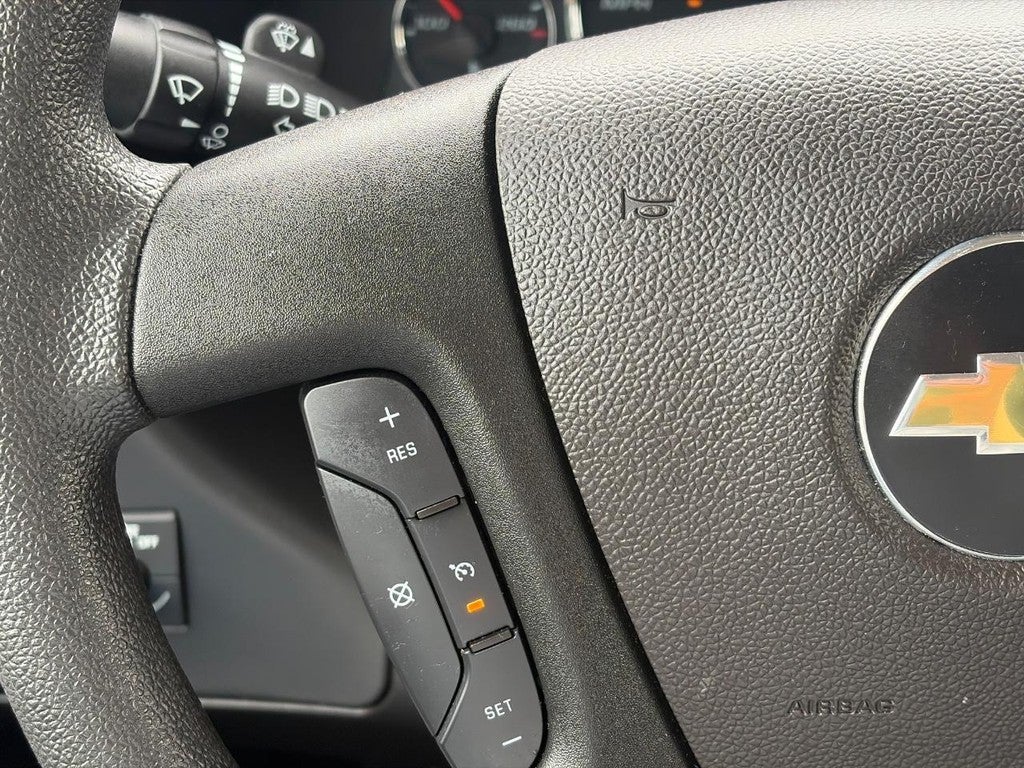 2024 Chevrolet Express Passenger RWD 3500 155" LT