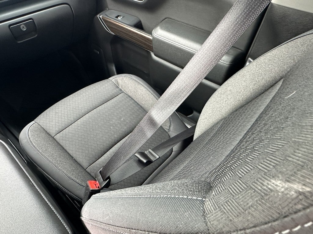 2019 Chevrolet Silverado 1500 4WD Crew Cab 147" RST