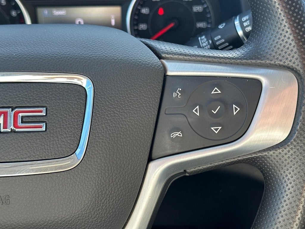 2022 GMC Acadia AWD 4dr SLE