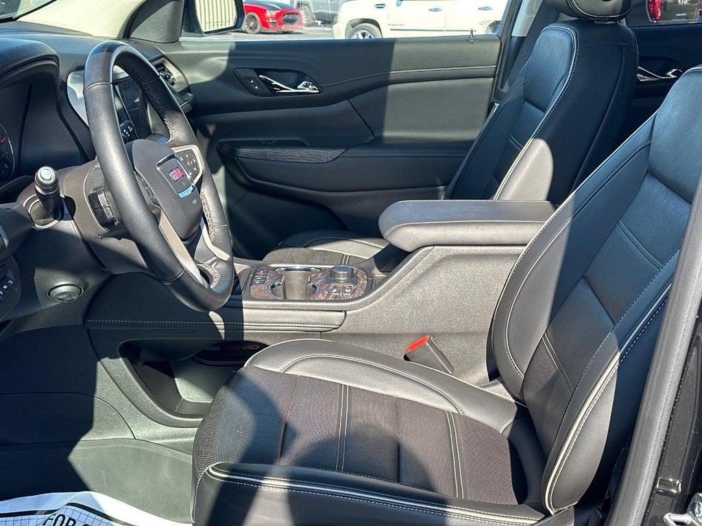 2023 GMC Acadia AWD 4dr Denali