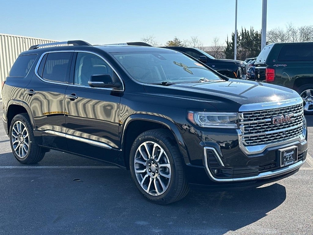 2023 GMC Acadia AWD 4dr Denali