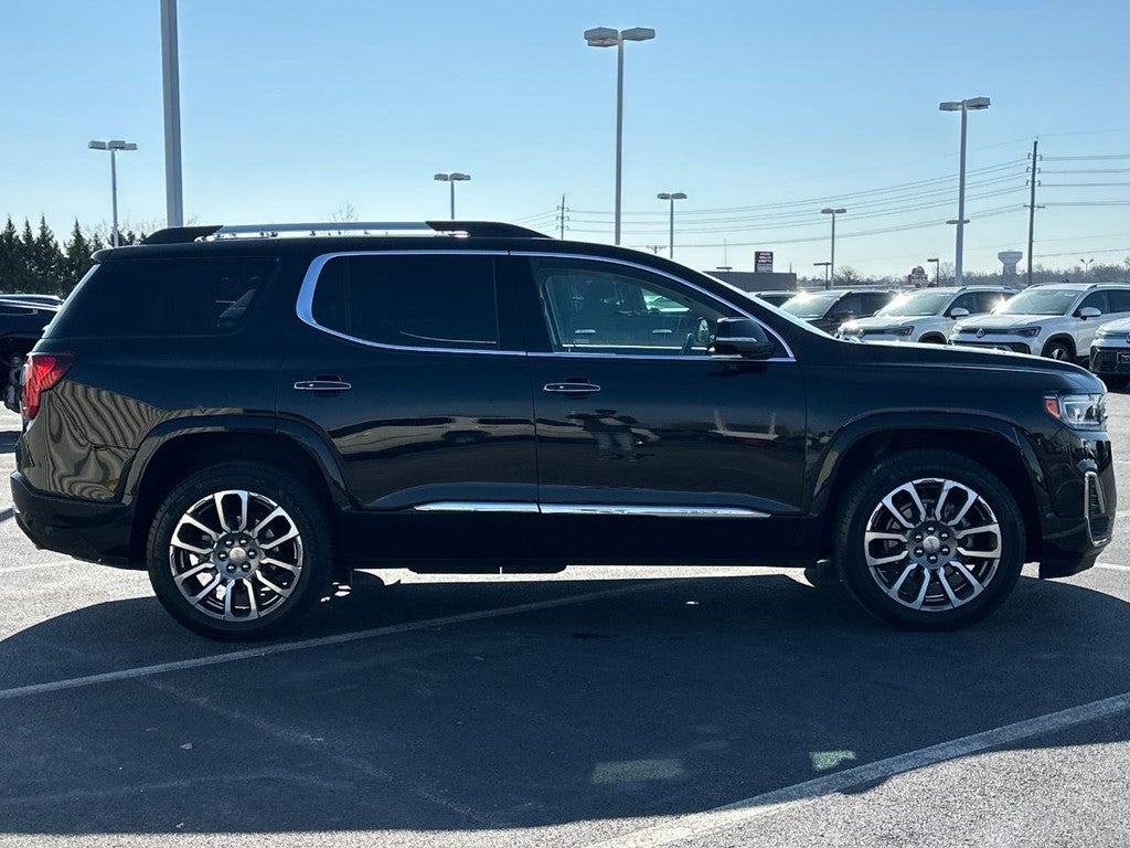 2023 GMC Acadia AWD 4dr Denali
