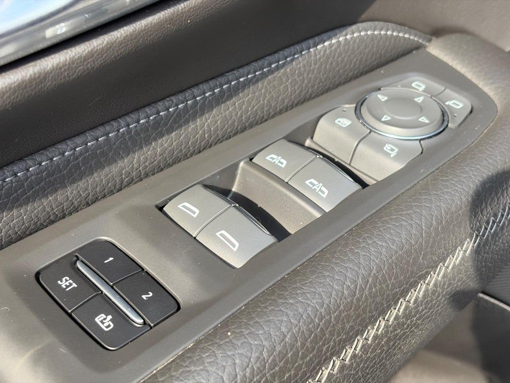 2023 GMC Yukon 4WD 4dr Denali