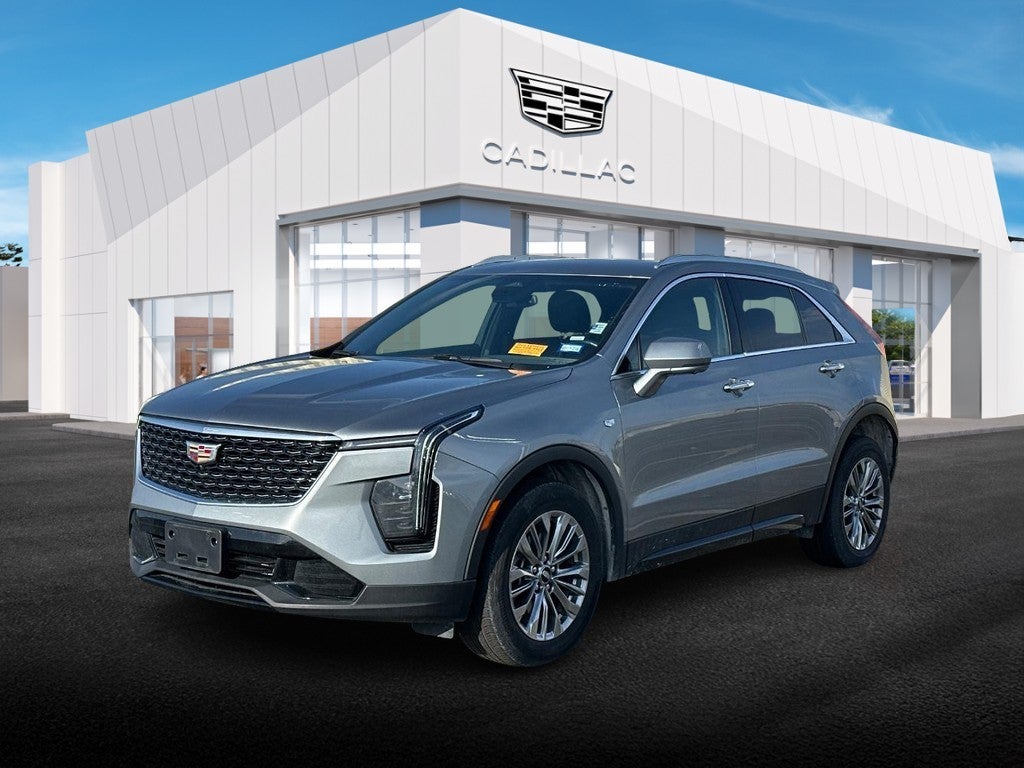 2025 Cadillac XT4 FWD 4dr Premium Luxury