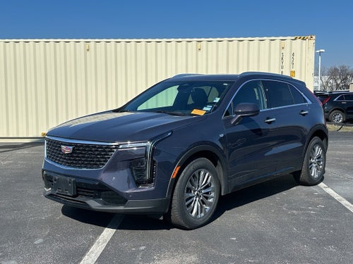 2025 Cadillac XT4 FWD 4dr Premium Luxury