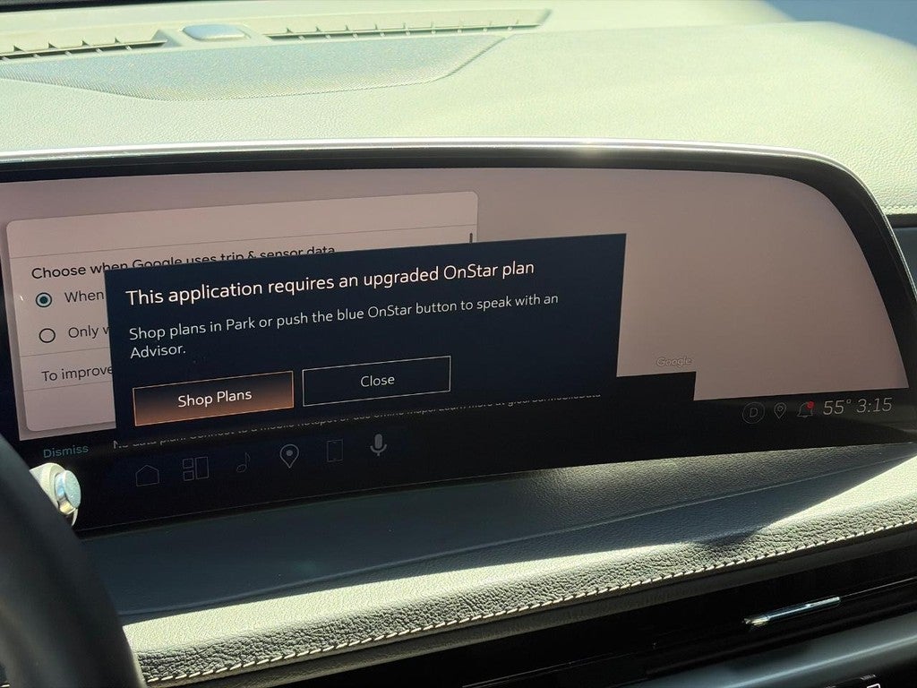 2024 Cadillac XT4 AWD 4dr Premium Luxury