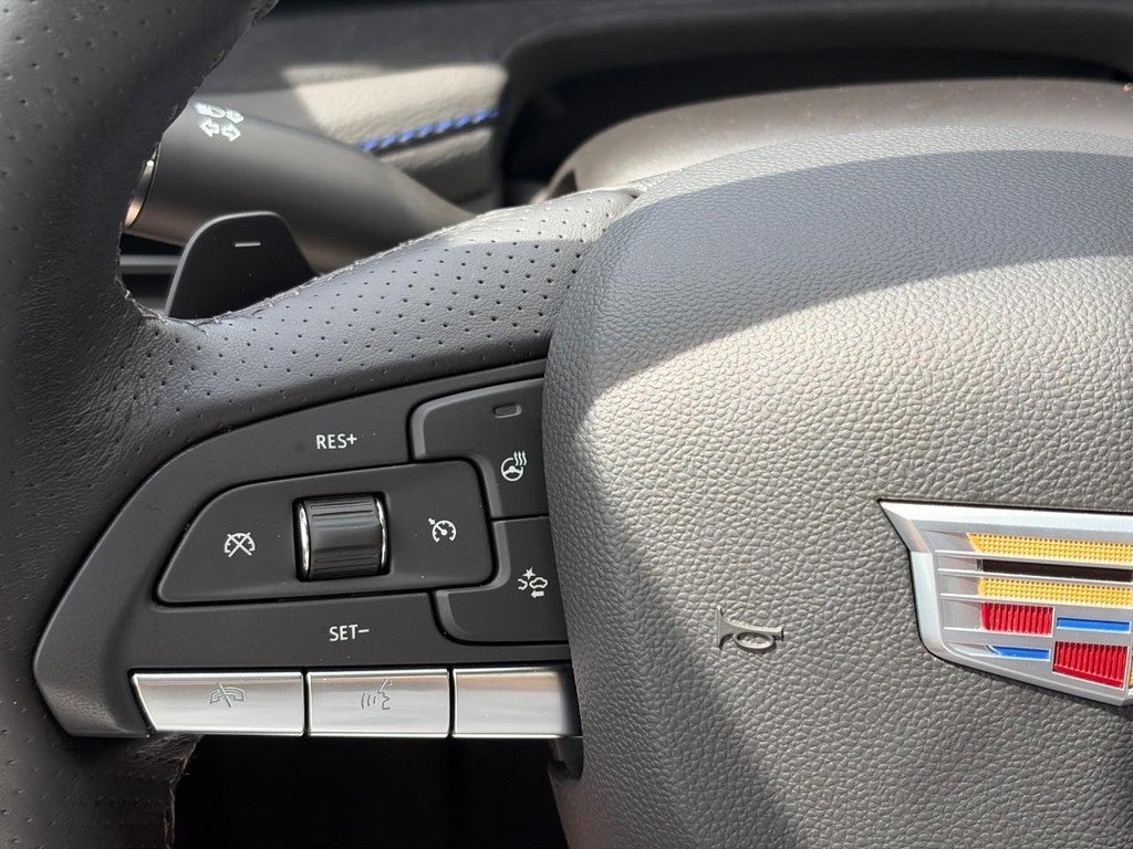 2025 Cadillac XT4 AWD 4dr Sport