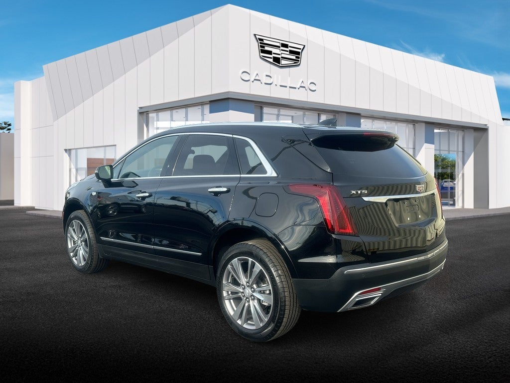 2025 Cadillac XT5 FWD 4dr Premium Luxury