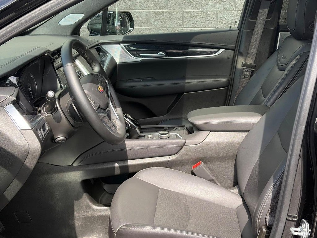 2025 Cadillac XT5 AWD 4dr Premium Luxury