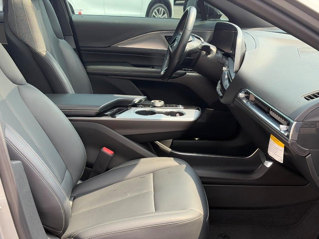 2024 Cadillac LYRIQ 4dr Tech w/1SA