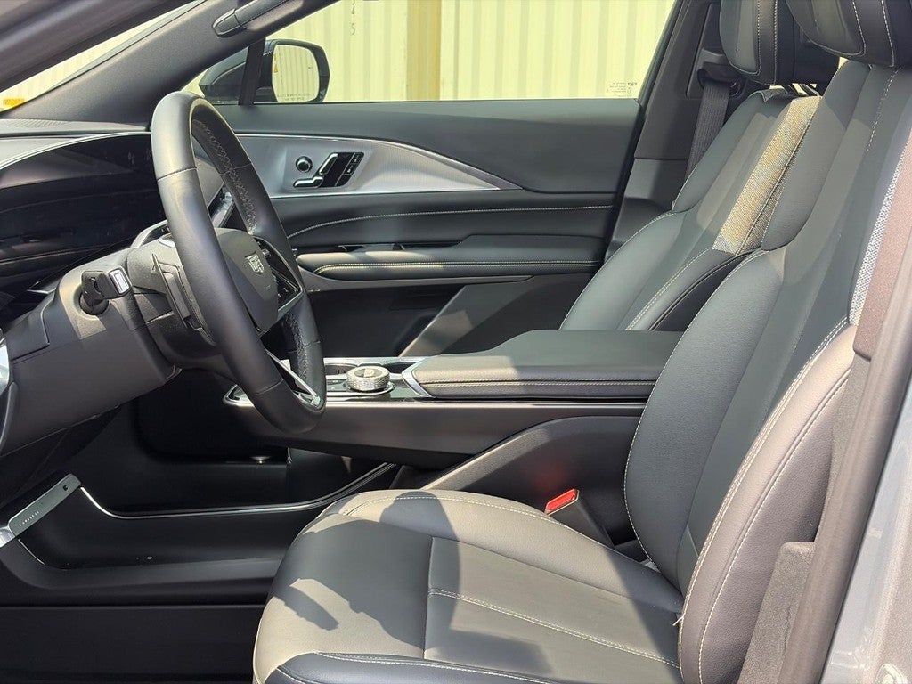 2024 Cadillac LYRIQ 4dr Tech w/1SA