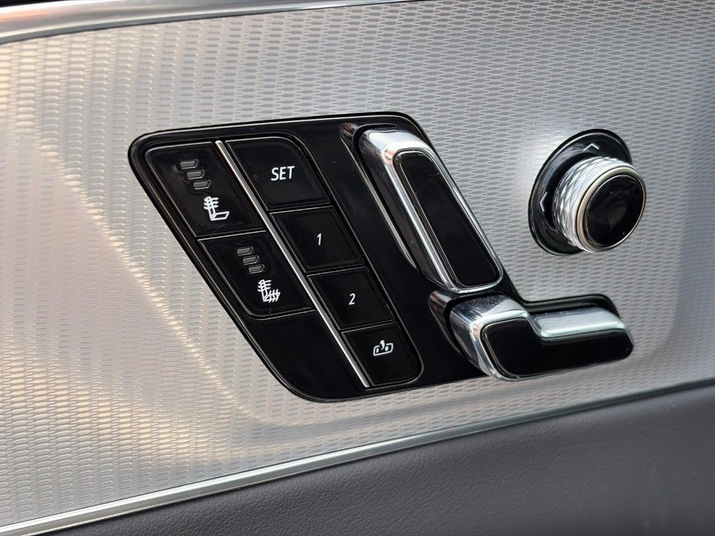 2024 Cadillac LYRIQ 4dr Tech w/1SA