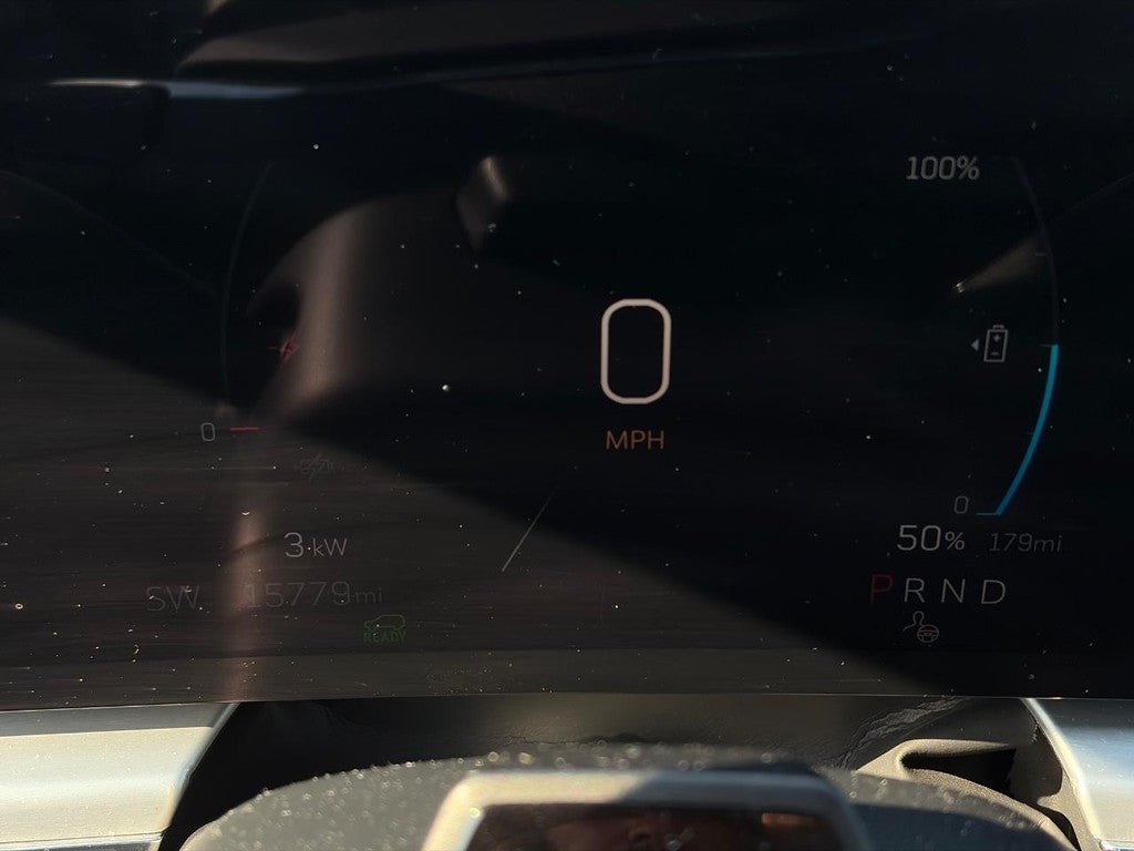 2024 Cadillac LYRIQ 4dr Luxury w/1SE