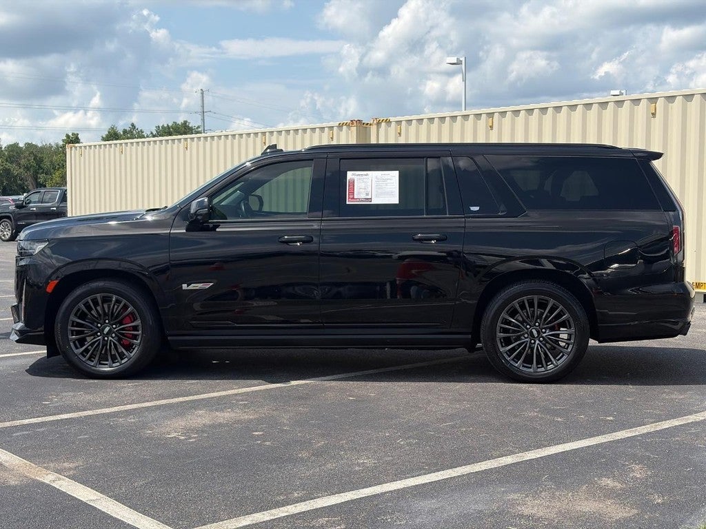 2023 Cadillac Escalade ESV AWD 4dr V-Series