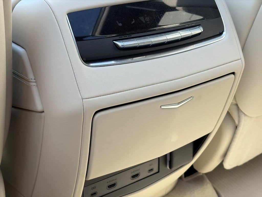 2025 Cadillac Escalade 4WD 4dr Sport Platinum