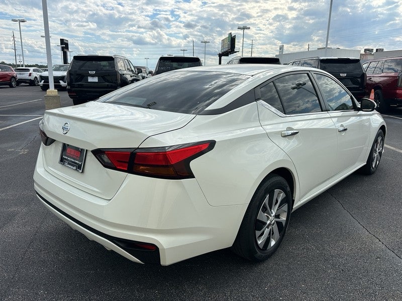 2022 Nissan Altima 2.5 S Sedan