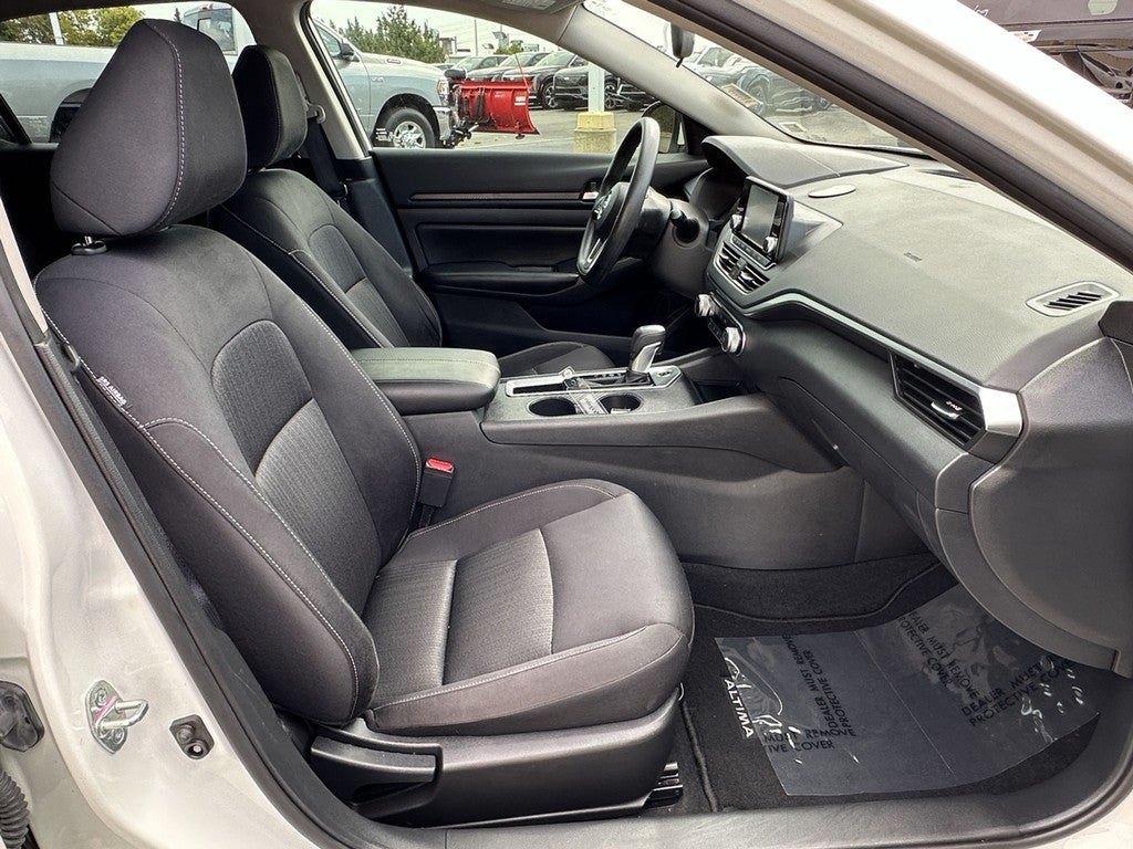 2022 Nissan Altima 2.5 S Sedan