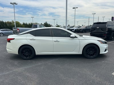 2022 Nissan Altima 2.5 S Sedan
