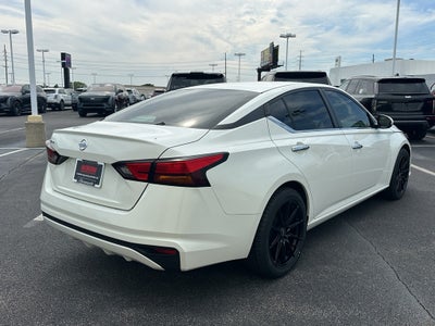 2022 Nissan Altima 2.5 S Sedan