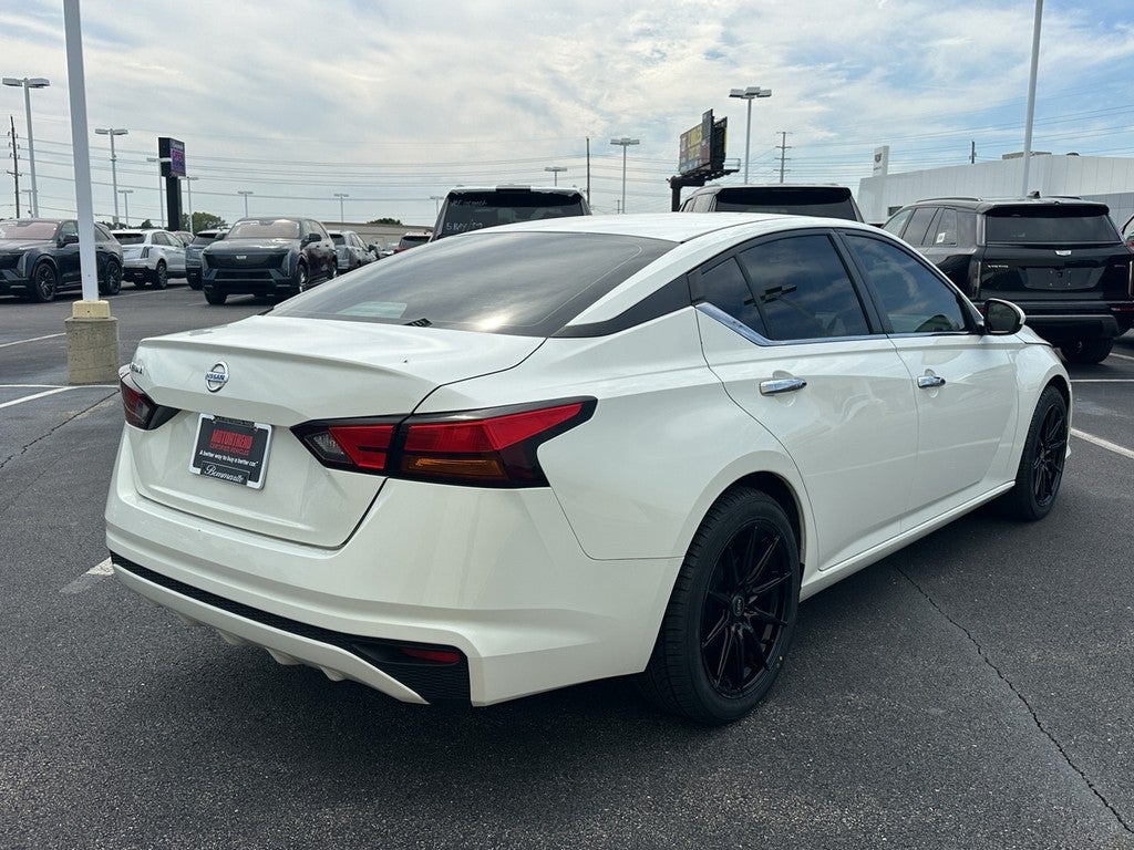 2022 Nissan Altima 2.5 S Sedan