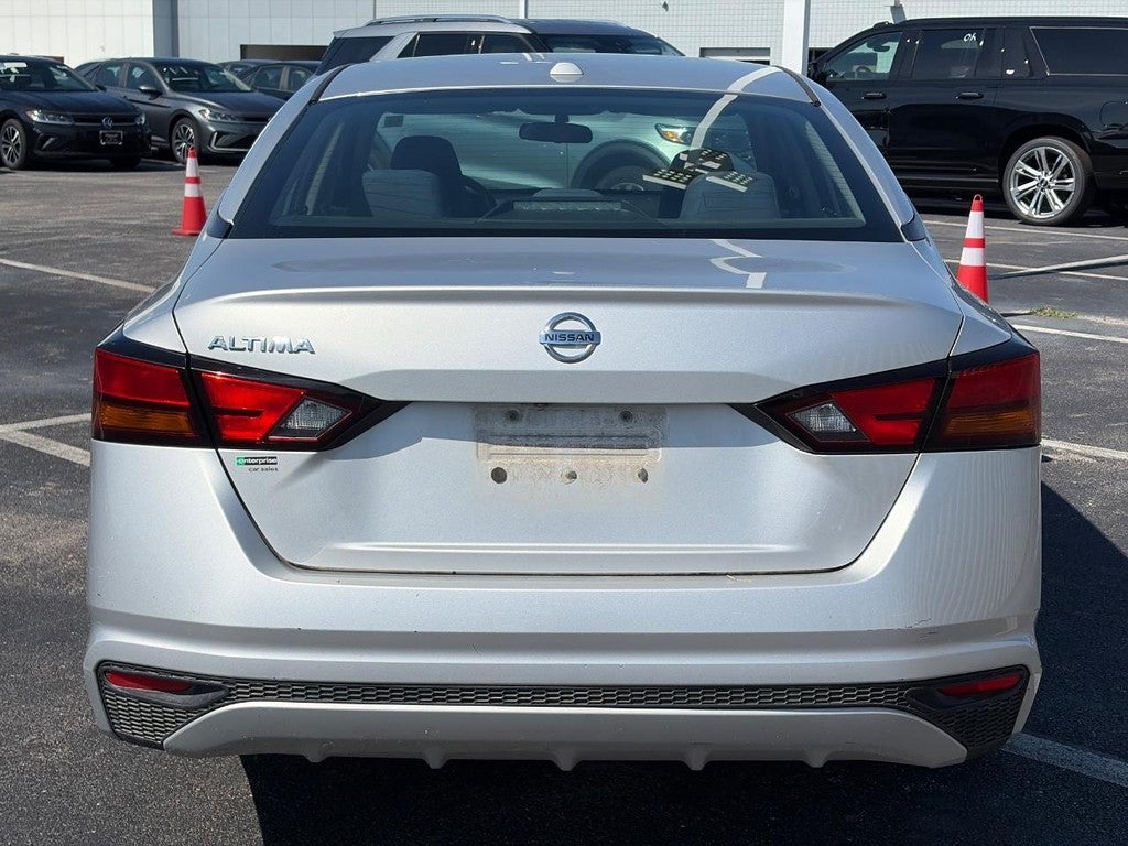 2020 Nissan Altima 2.5 S Sedan