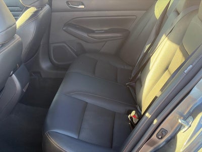 2021 Nissan Altima 2.5 SR Sedan