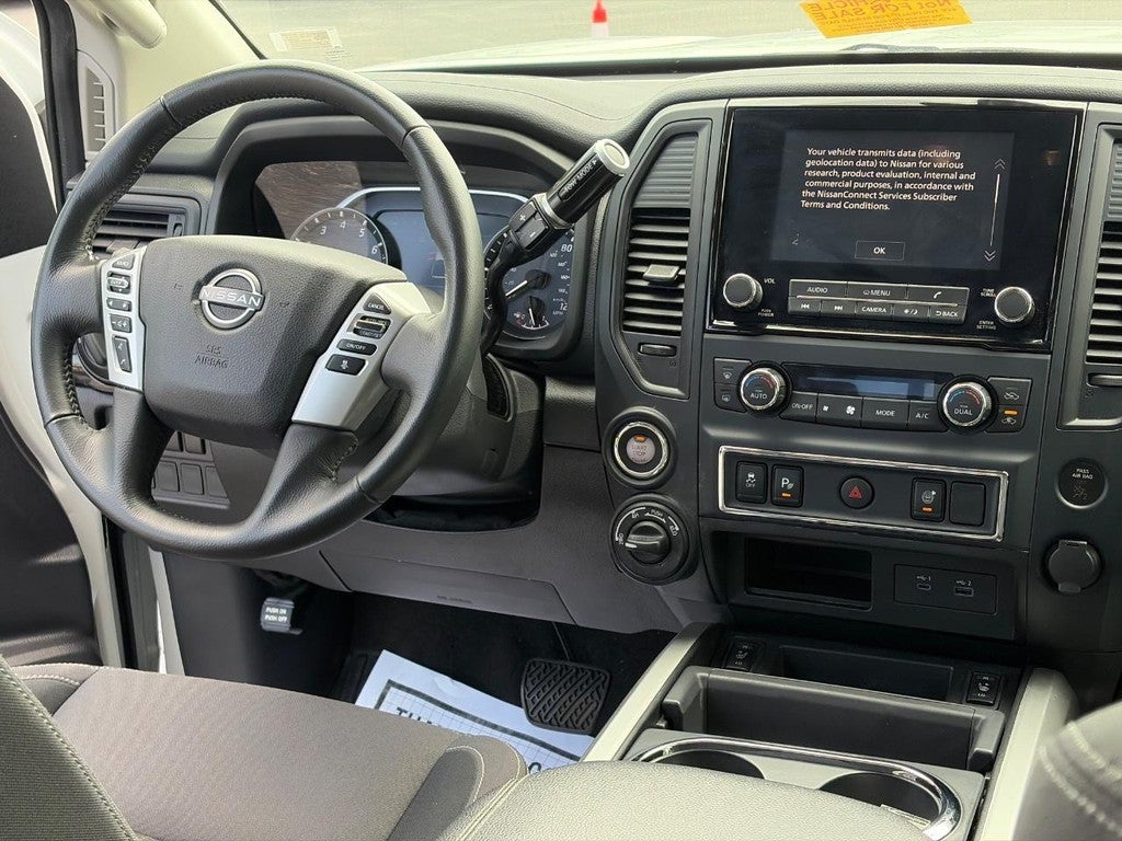 2024 Nissan Titan 4x4 King Cab SV