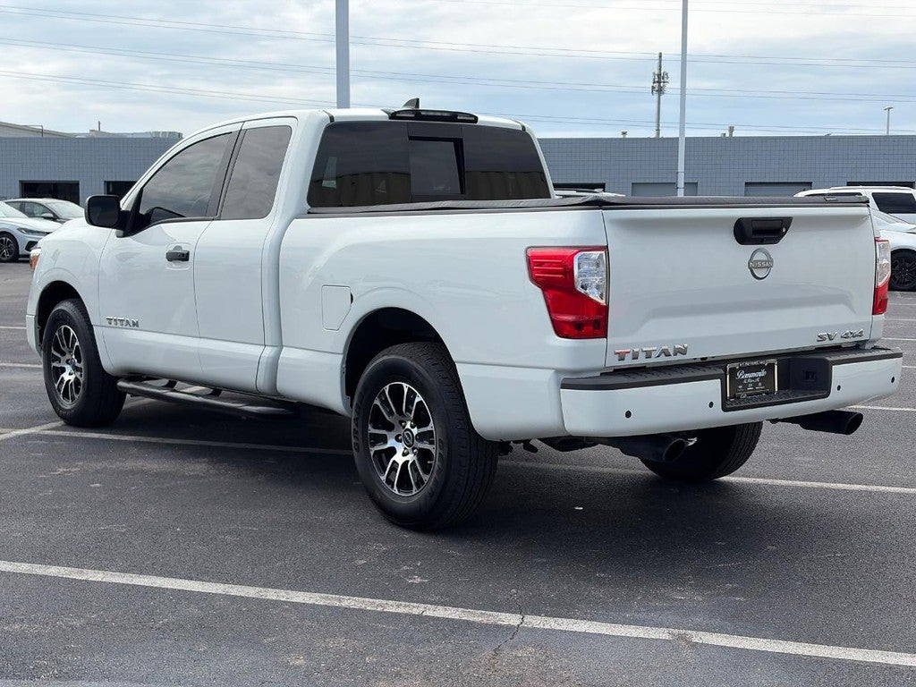 2024 Nissan Titan 4x4 King Cab SV