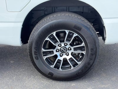 2024 Nissan Titan 4x4 King Cab SV