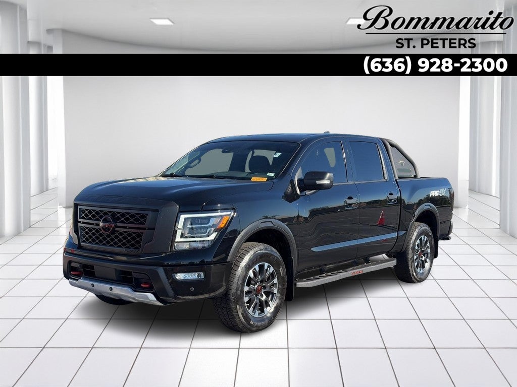 2023 Nissan Titan 4x4 Crew Cab PRO-4X
