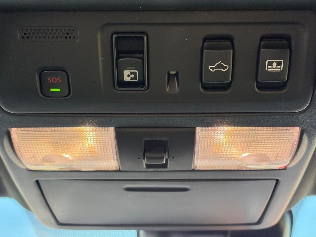 2023 Nissan Titan 4x4 Crew Cab PRO-4X