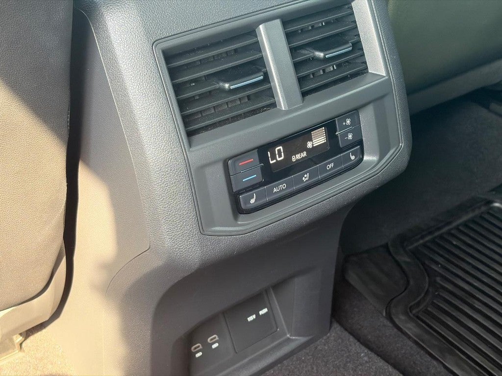 2021 Volkswagen Atlas 3.6L V6 SEL Premium R-Line 4MOTION