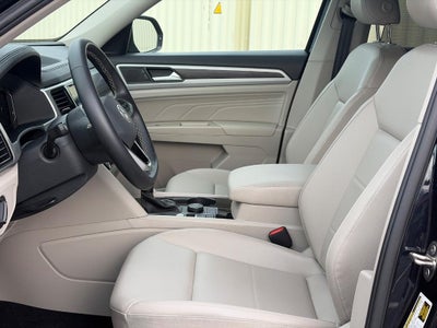 2023 Volkswagen Atlas 3.6L V6 SE w/Technology 4MOTION