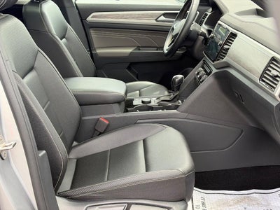 2022 Volkswagen Atlas Cross Sport 2.0T SE w/Technology 4MOTION